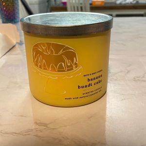 Banana Bundt cake candle bath and body works
